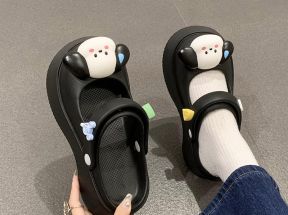 包头女夏外穿凉拖鞋时尚韩版洞洞大眼睛卡通可爱防滑软底小狗网红_小丫拖鞋_女鞋