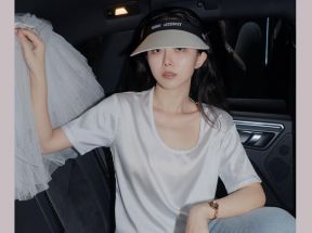 MOONA珍珠光感 全绸缎短袖T恤女夏季冰丝凉感U领宽松气质法式上衣_MOONA 定制_女装/女士精品