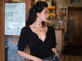 MOONA黑天鹅优雅深V修身上衣T恤欧美辣妹公主袖显瘦法式连体短袖_MOONA 定制_女装/女士精品