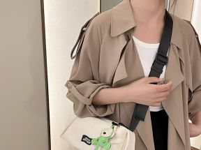 尼龙布包包女2023新款潮甜酷健身包轻便休闲帆布包宽带单肩斜挎包_SJHSJH16猫猫时尚女包_箱包皮具/热销女包/男包