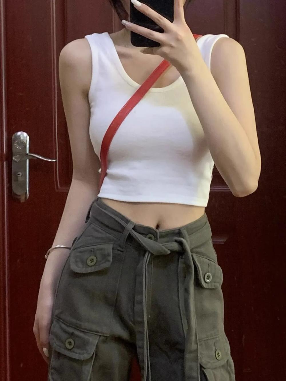 黑色小背心西装内搭打底无袖吊带女夏外穿ins潮露脐辣妹短款上衣_MOON 青春衣然_女装/女士精品