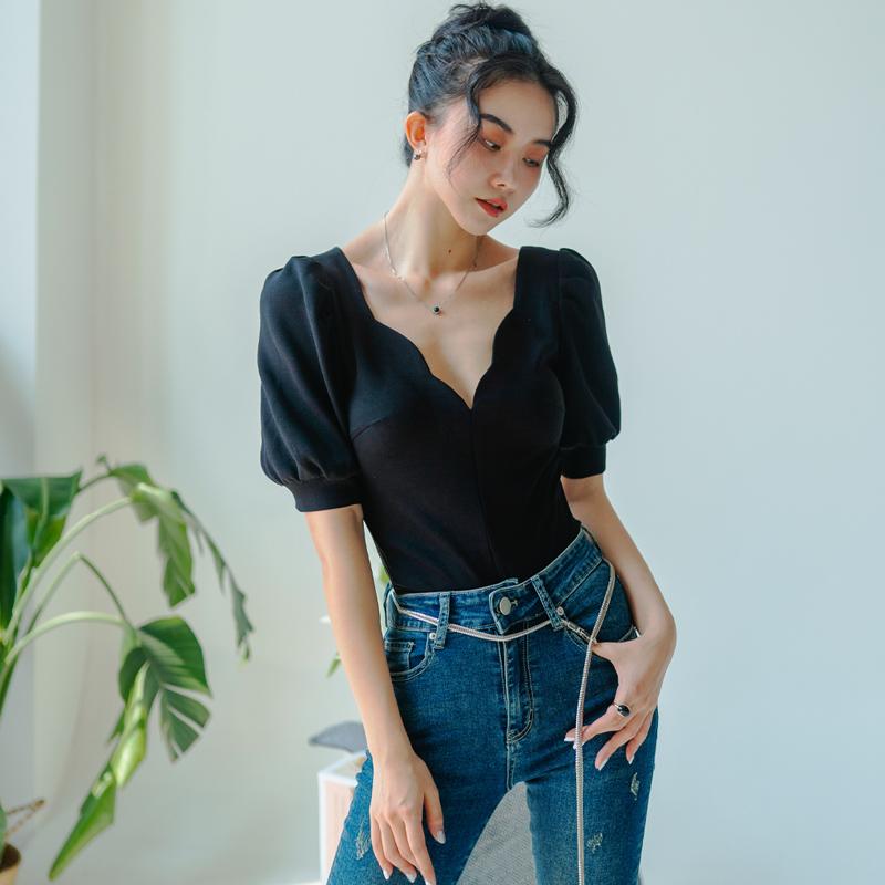 黑天鹅优雅深V领修身上衣T恤欧美 MOONA黑天鹅优雅深V修身上衣T恤欧美辣妹公主袖显瘦法式连体短袖_MOONA 定制_女装/女士精品 女装_女士精品